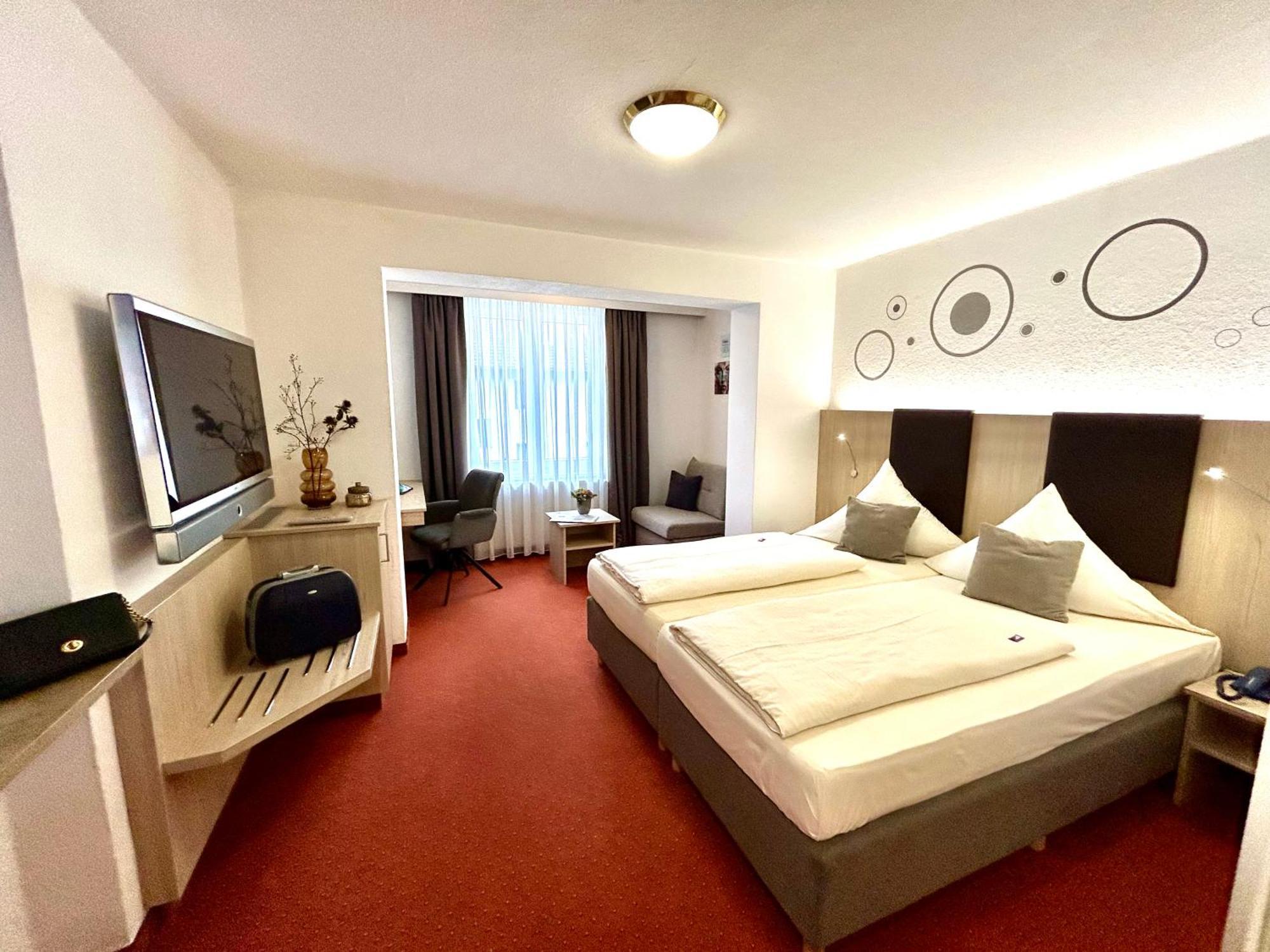 Wuermtaler Gaestehaus Грефельфинг Экстерьер фото